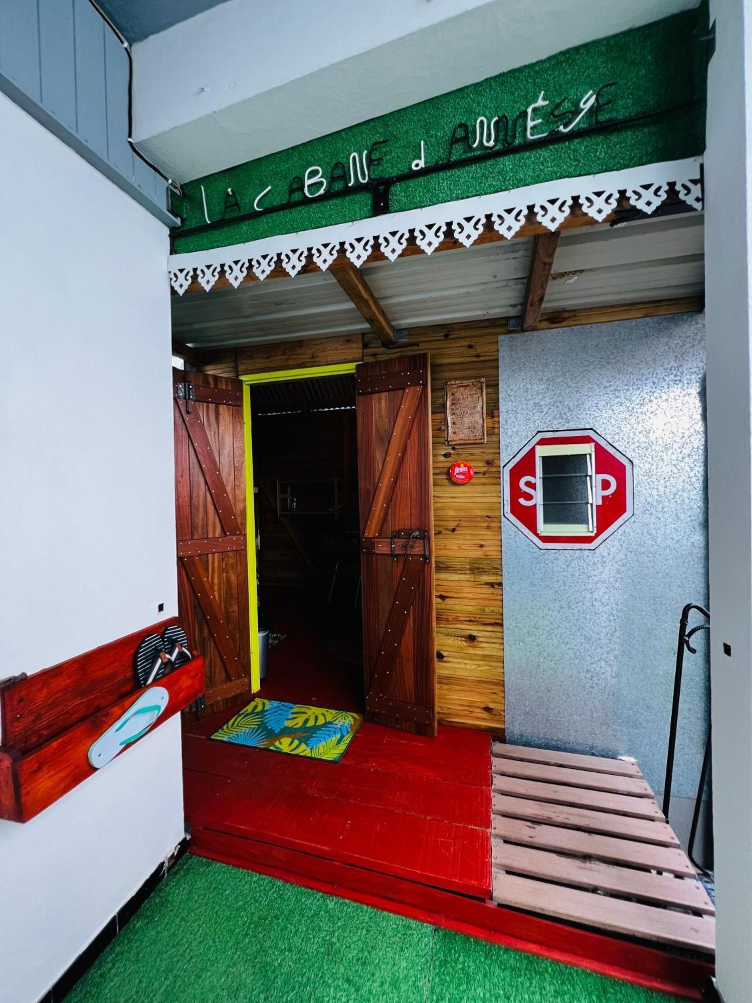 La Cabane D'Annesy Sainte-Suzanne Ngoại thất bức ảnh